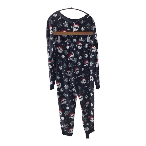 Disney Other - Disney Black and White Pajama Set with Santa Skulls